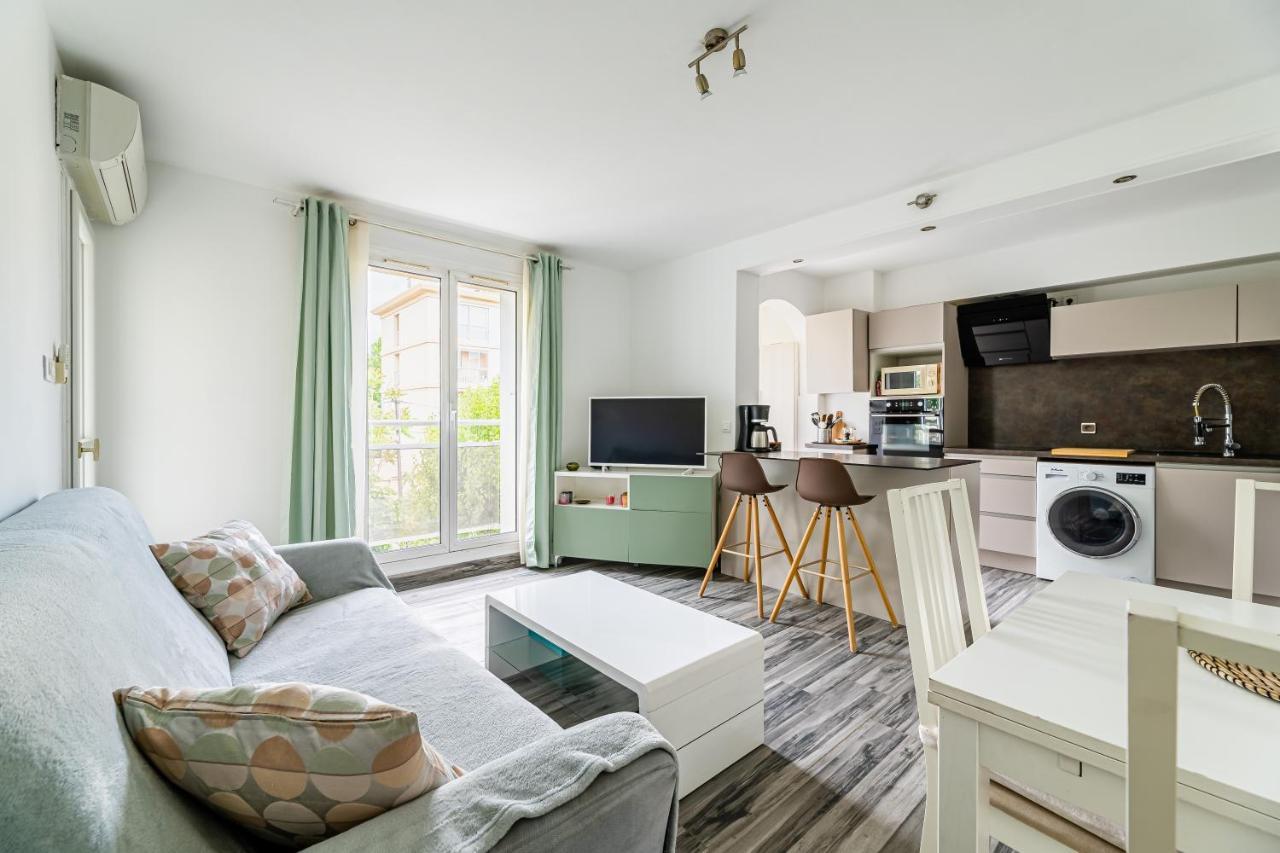 Appartement Tout Equipe Marseille Exterior photo